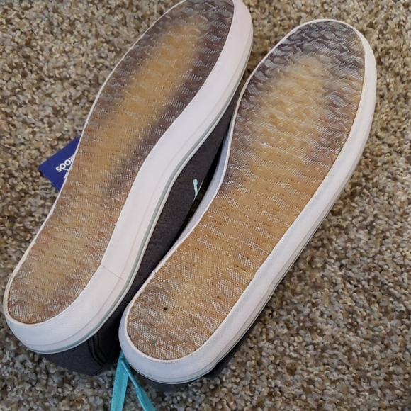 Kangaroos Shoes with Pockets - Picture 7 of 8